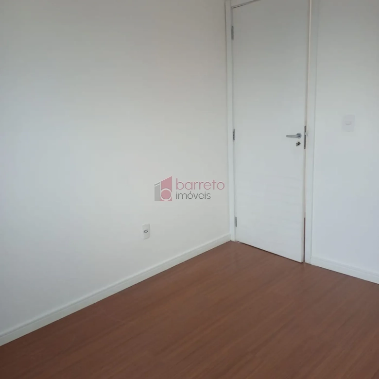 APARTAMENTO SEMI MOBILIADO PARA VENDA E LOCAÇÃO NO EDIFÍCIO TULIPAS GARDEN – JUNDIAÍ/SP