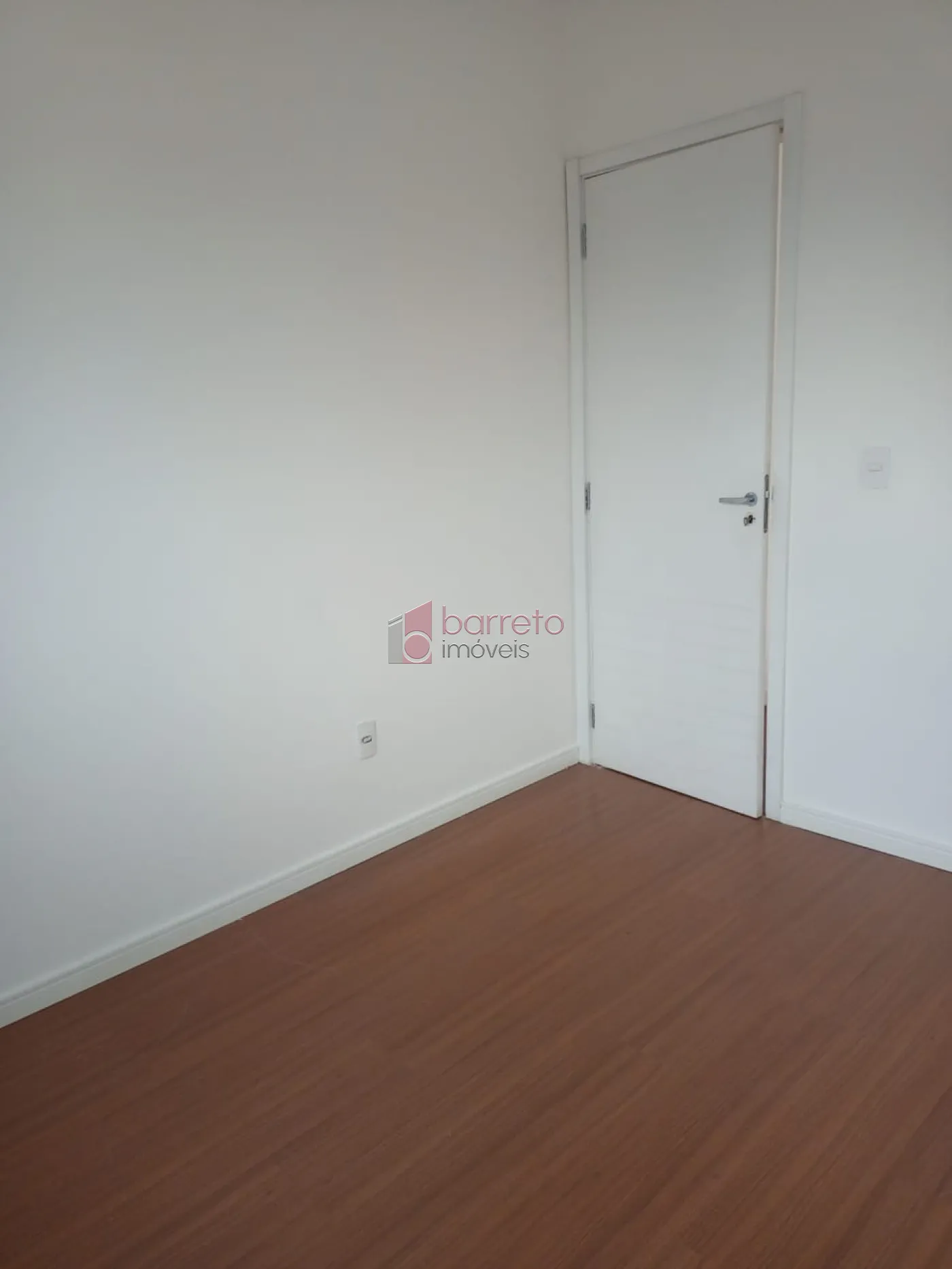 APARTAMENTO SEMI MOBILIADO PARA VENDA E LOCAÇÃO NO EDIFÍCIO TULIPAS GARDEN – JUNDIAÍ/SP