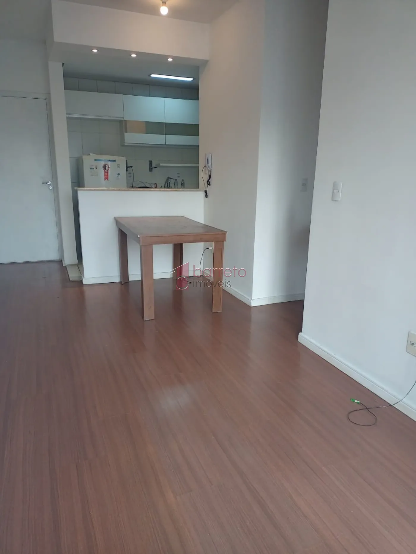 APARTAMENTO SEMI MOBILIADO PARA VENDA E LOCAÇÃO NO EDIFÍCIO TULIPAS GARDEN – JUNDIAÍ/SP