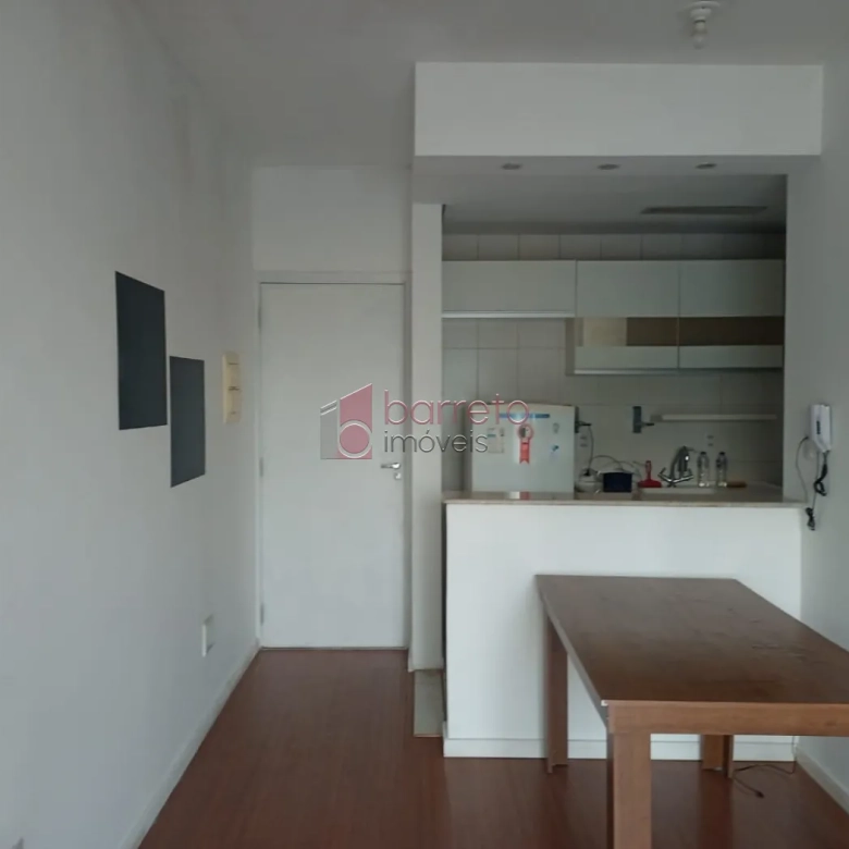 APARTAMENTO SEMI MOBILIADO PARA VENDA E LOCAÇÃO NO EDIFÍCIO TULIPAS GARDEN – JUNDIAÍ/SP
