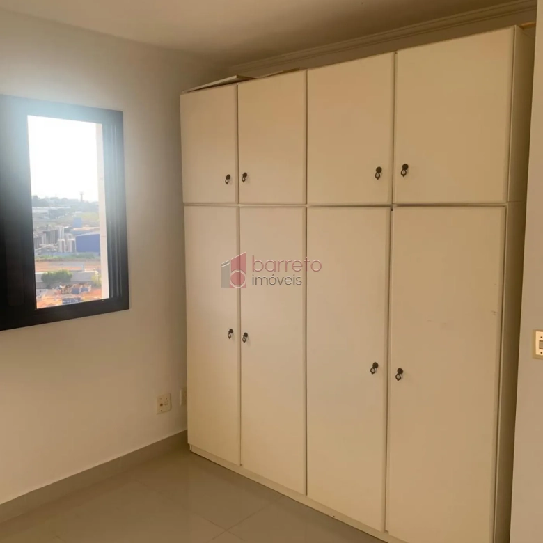 APARTAMENTO À VENDA NO CONDOMÍNIO SÃO FRANCISCO DE ASSIS NO BAIRRO DO RETIRO EM JUNDIAÍ/SP