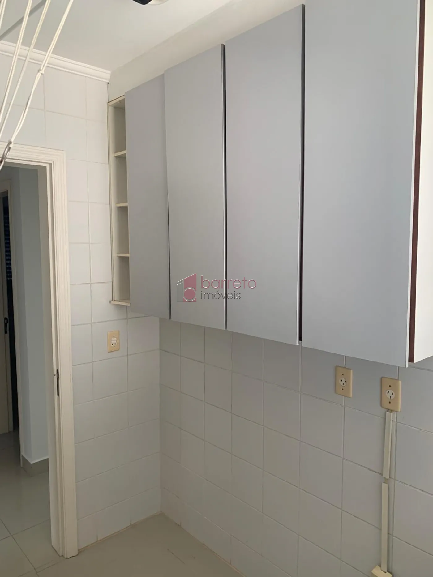 APARTAMENTO À VENDA NO CONDOMÍNIO SÃO FRANCISCO DE ASSIS NO BAIRRO DO RETIRO EM JUNDIAÍ/SP