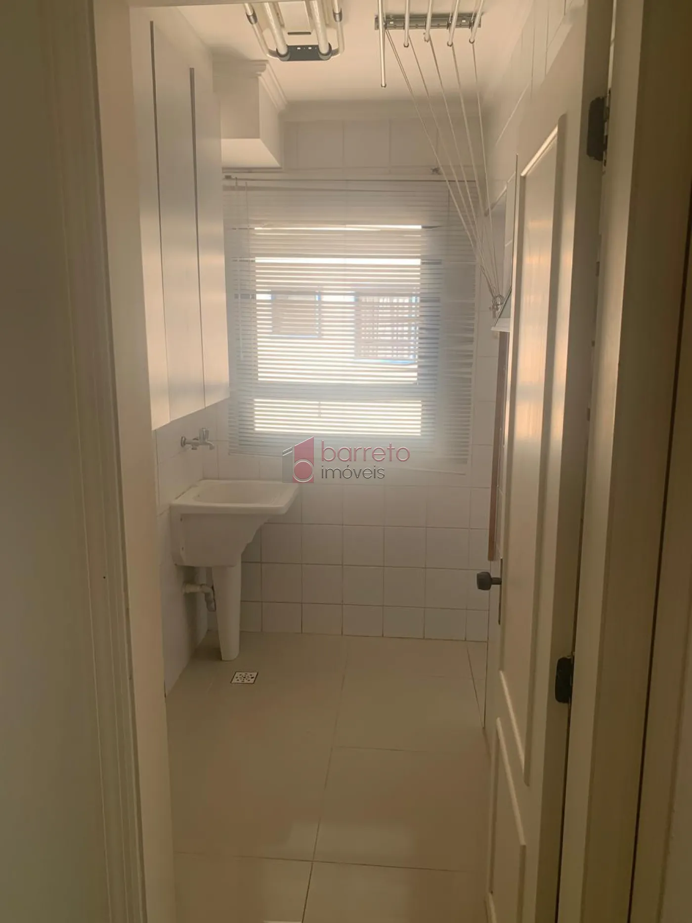 APARTAMENTO À VENDA NO CONDOMÍNIO SÃO FRANCISCO DE ASSIS NO BAIRRO DO RETIRO EM JUNDIAÍ/SP