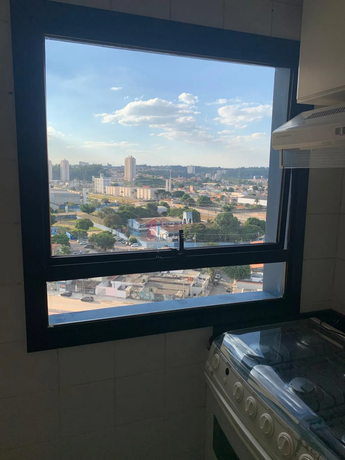 APARTAMENTO À VENDA NO CONDOMÍNIO SÃO FRANCISCO DE ASSIS NO BAIRRO DO RETIRO EM JUNDIAÍ/SP