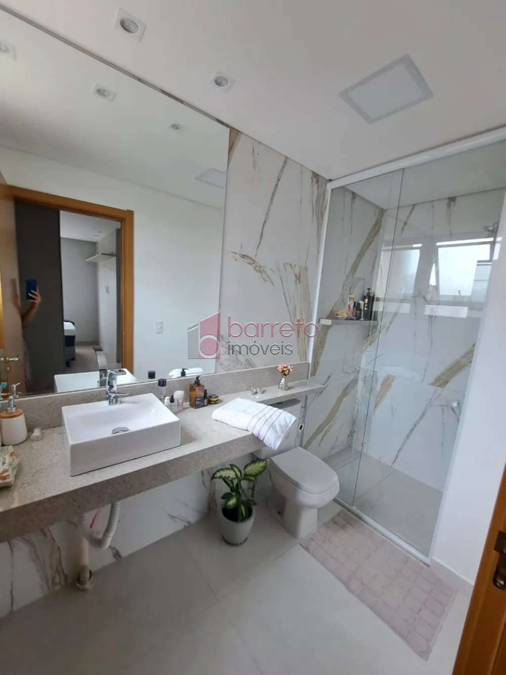 APARTAMENTO MOBILIADO PARA VENDA NO CONDOMÍNIO TORRES DE OZANAN – JUNDIAÍ/SP