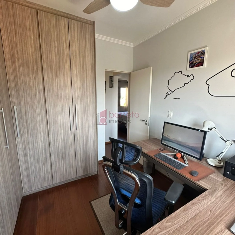 APARTAMENTO À VENDA, EDIFÍCIO MONTE CARLO, JUNDIAÍ