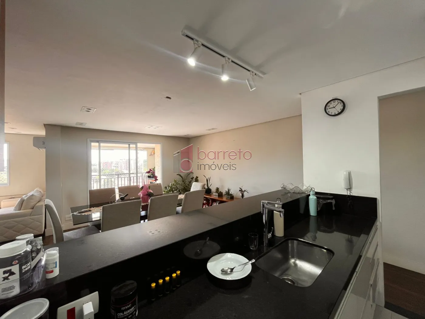APARTAMENTO À VENDA NO CONDOMÍNIO ESPLÊNDIDO EM JUNDIAÍ/SP