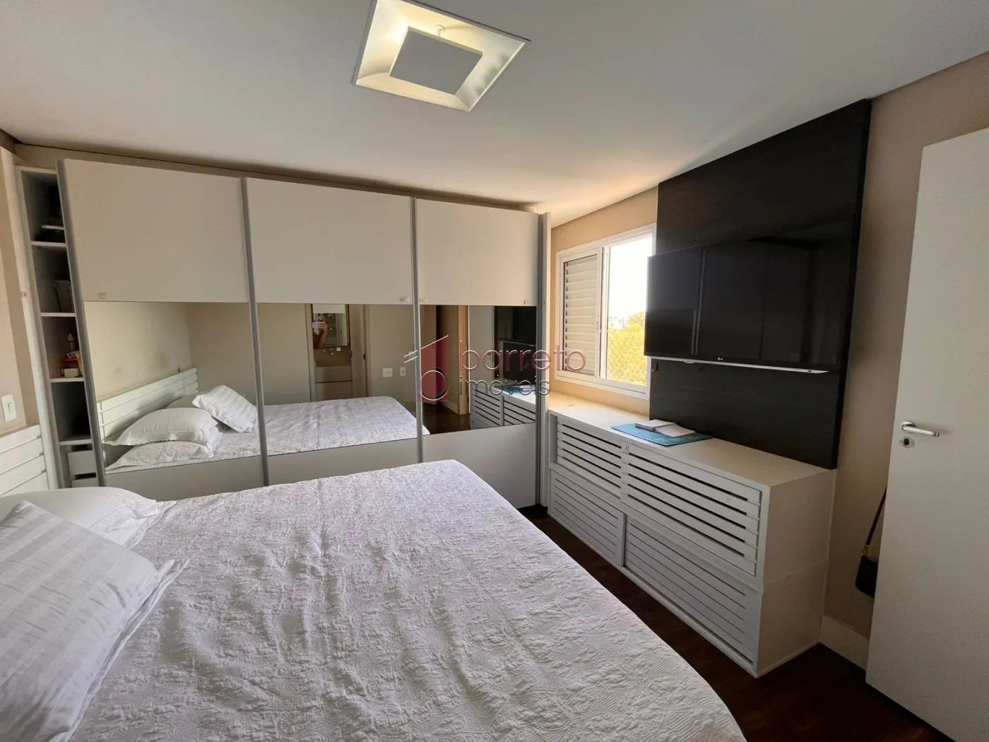 APARTAMENTO À VENDA NO CONDOMÍNIO ESPLÊNDIDO EM JUNDIAÍ/SP