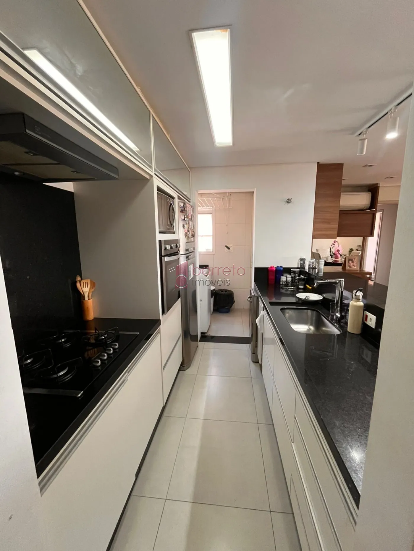 APARTAMENTO À VENDA NO CONDOMÍNIO ESPLÊNDIDO EM JUNDIAÍ/SP