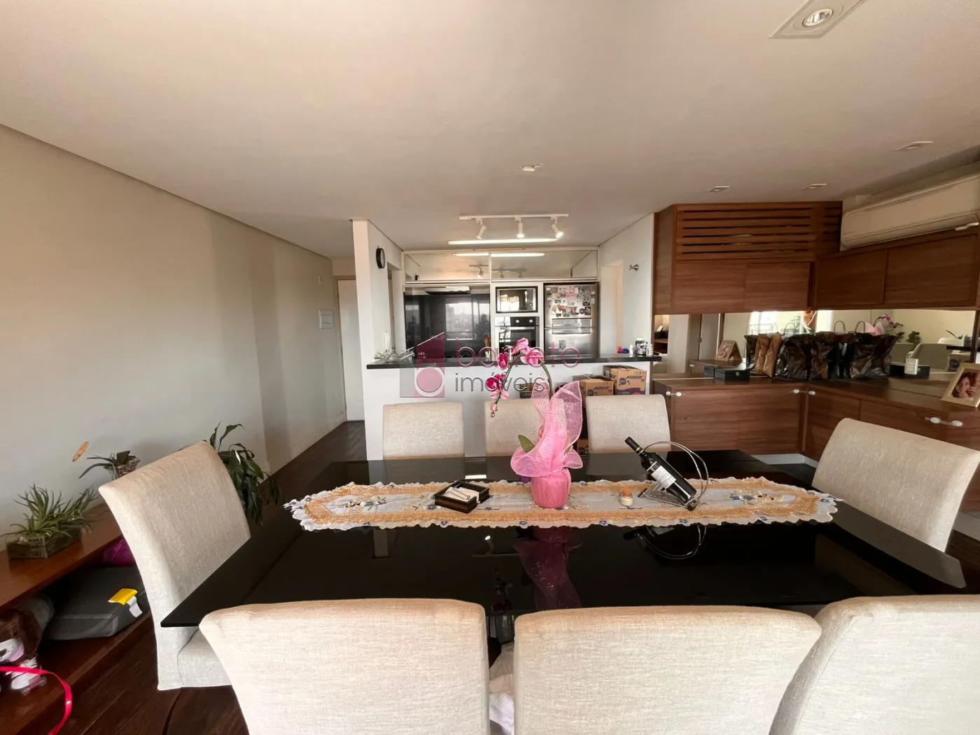 APARTAMENTO À VENDA NO CONDOMÍNIO ESPLÊNDIDO EM JUNDIAÍ/SP