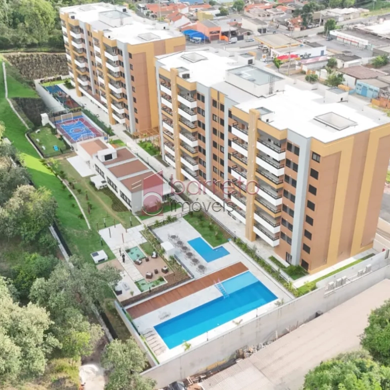 APARTAMENTO NO CONTRAPISO À VENDA – CONDOMÍNIO ODEON – JUNDIAÍ/SP
