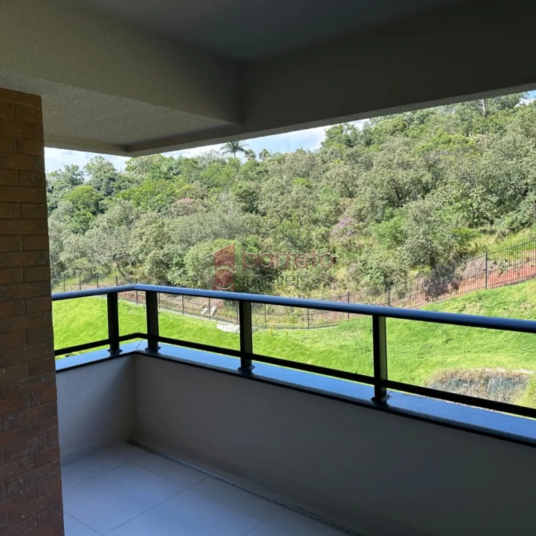 APARTAMENTO NO CONTRAPISO À VENDA – CONDOMÍNIO ODEON – JUNDIAÍ/SP
