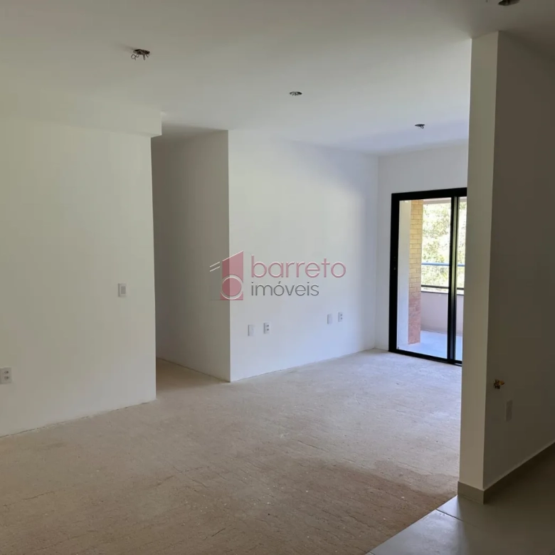 APARTAMENTO NO CONTRAPISO À VENDA – CONDOMÍNIO ODEON – JUNDIAÍ/SP