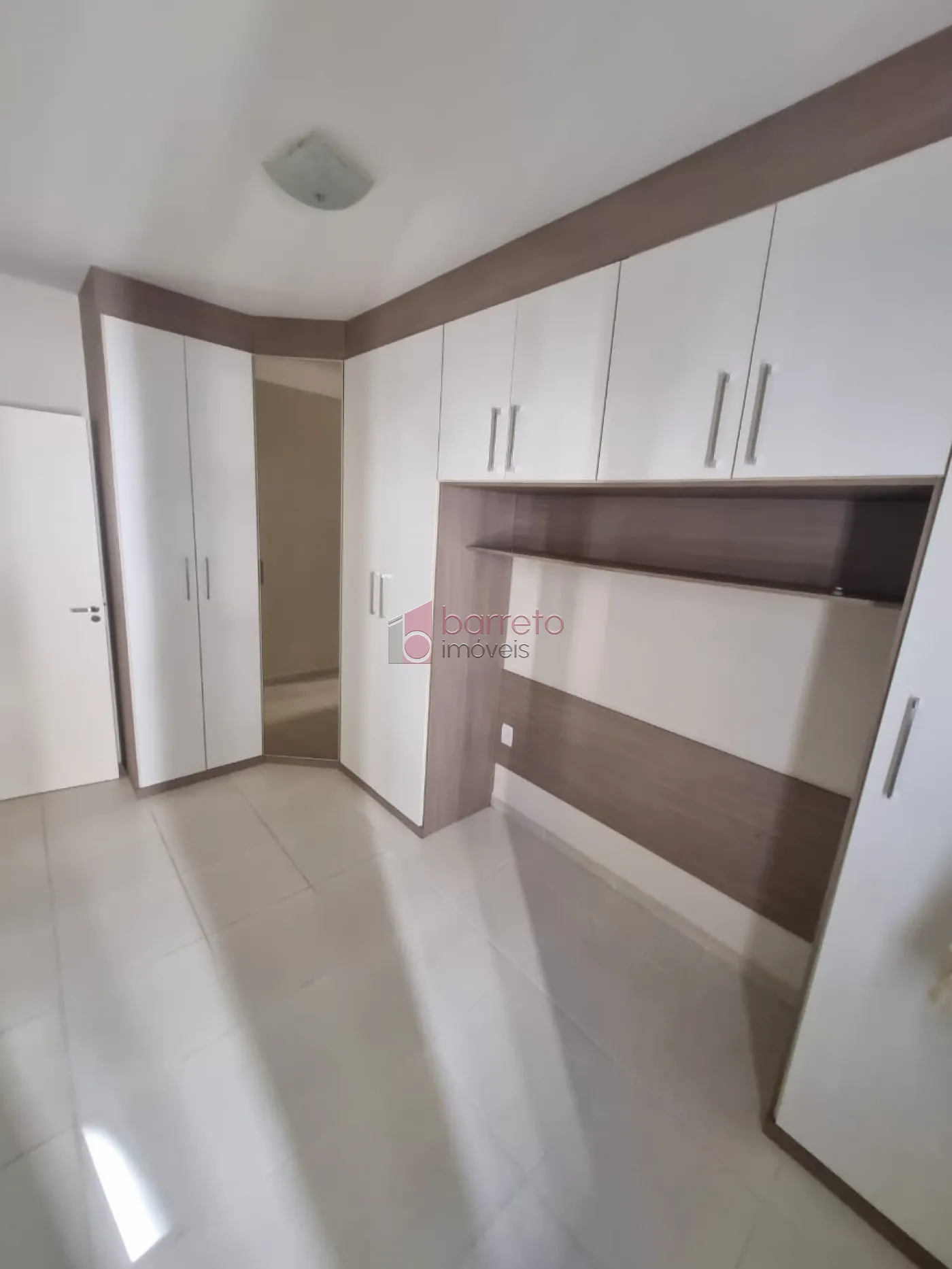 APARTAMENTO À VENDA NO CONDOMÍNIO VIVARTE MEDEIROS – JUNDIAÍ/SP