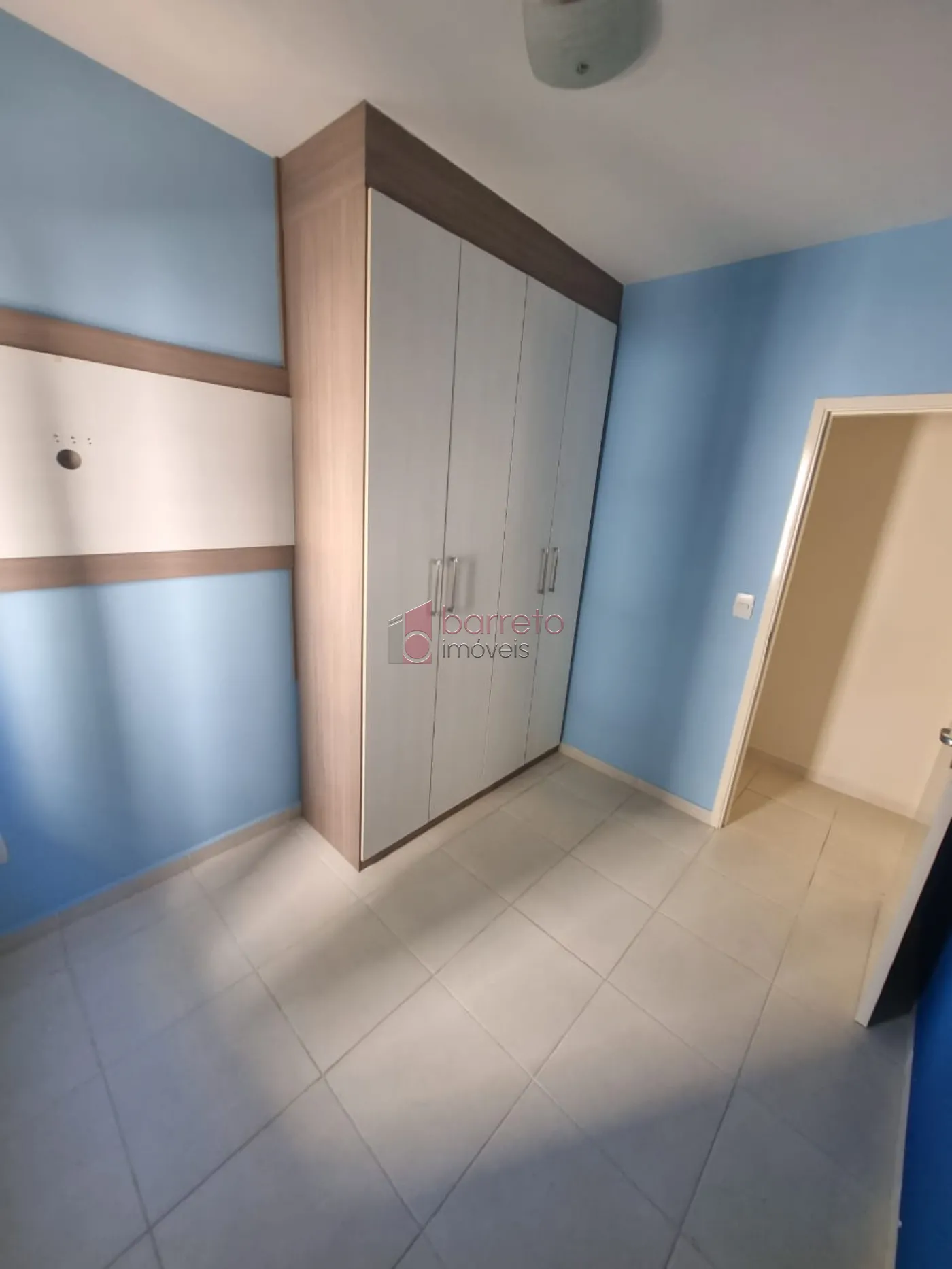 APARTAMENTO À VENDA NO CONDOMÍNIO VIVARTE MEDEIROS – JUNDIAÍ/SP