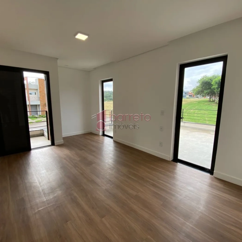 CASA DE ALTO PADRÃO À VENDA NO CONDOMÍNIO BELLA VITTÁ – JUNDIAÍ/SP