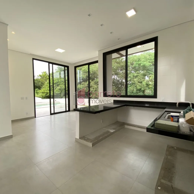 CASA DE ALTO PADRÃO À VENDA NO CONDOMÍNIO BELLA VITTÁ – JUNDIAÍ/SP
