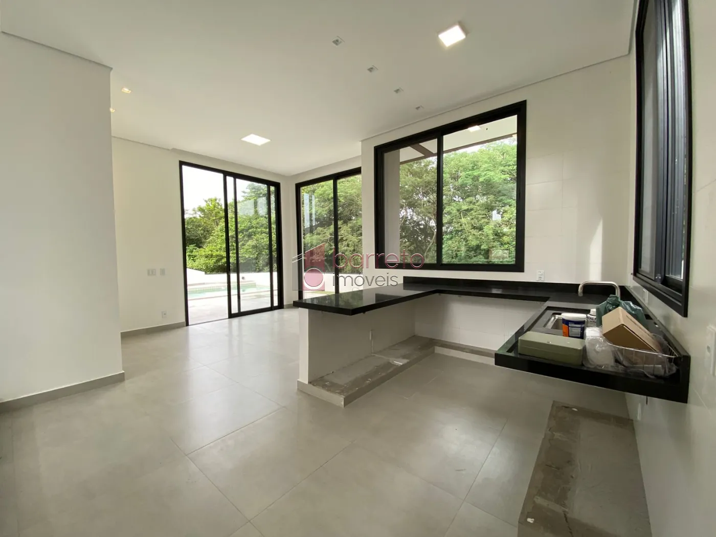 CASA DE ALTO PADRÃO À VENDA NO CONDOMÍNIO BELLA VITTÁ – JUNDIAÍ/SP