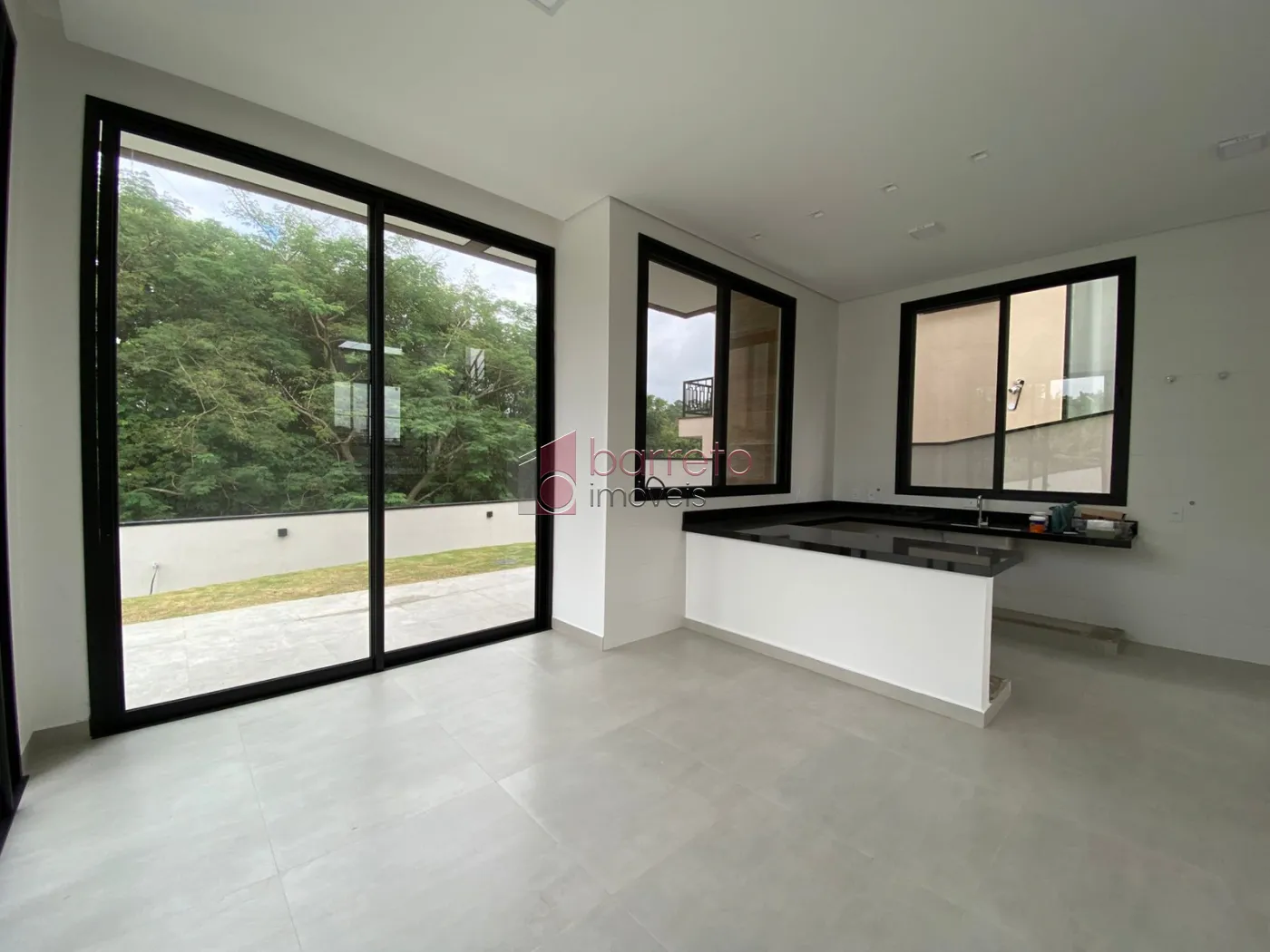 CASA DE ALTO PADRÃO À VENDA NO CONDOMÍNIO BELLA VITTÁ – JUNDIAÍ/SP