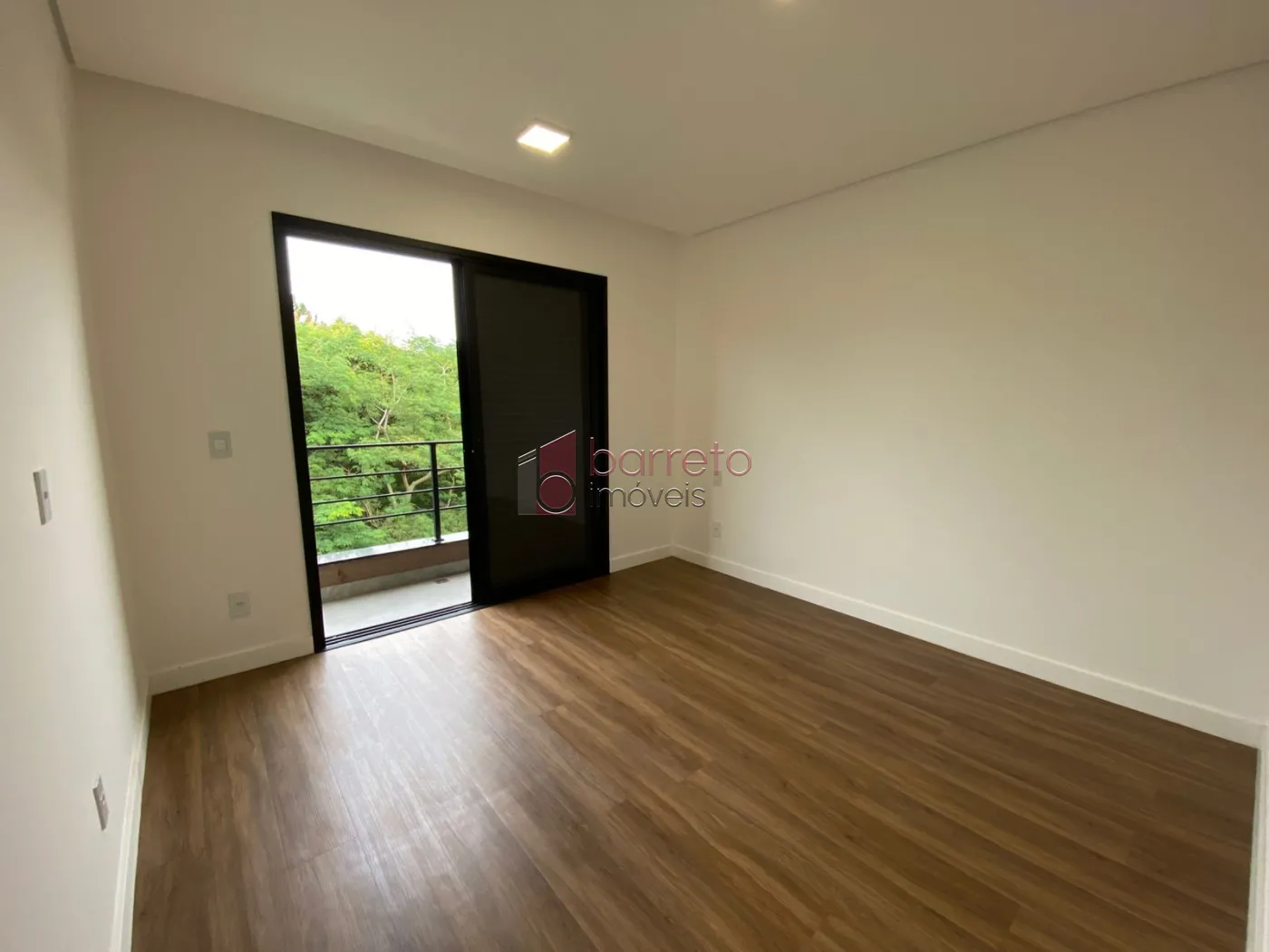 CASA DE ALTO PADRÃO À VENDA NO CONDOMÍNIO BELLA VITTÁ – JUNDIAÍ/SP