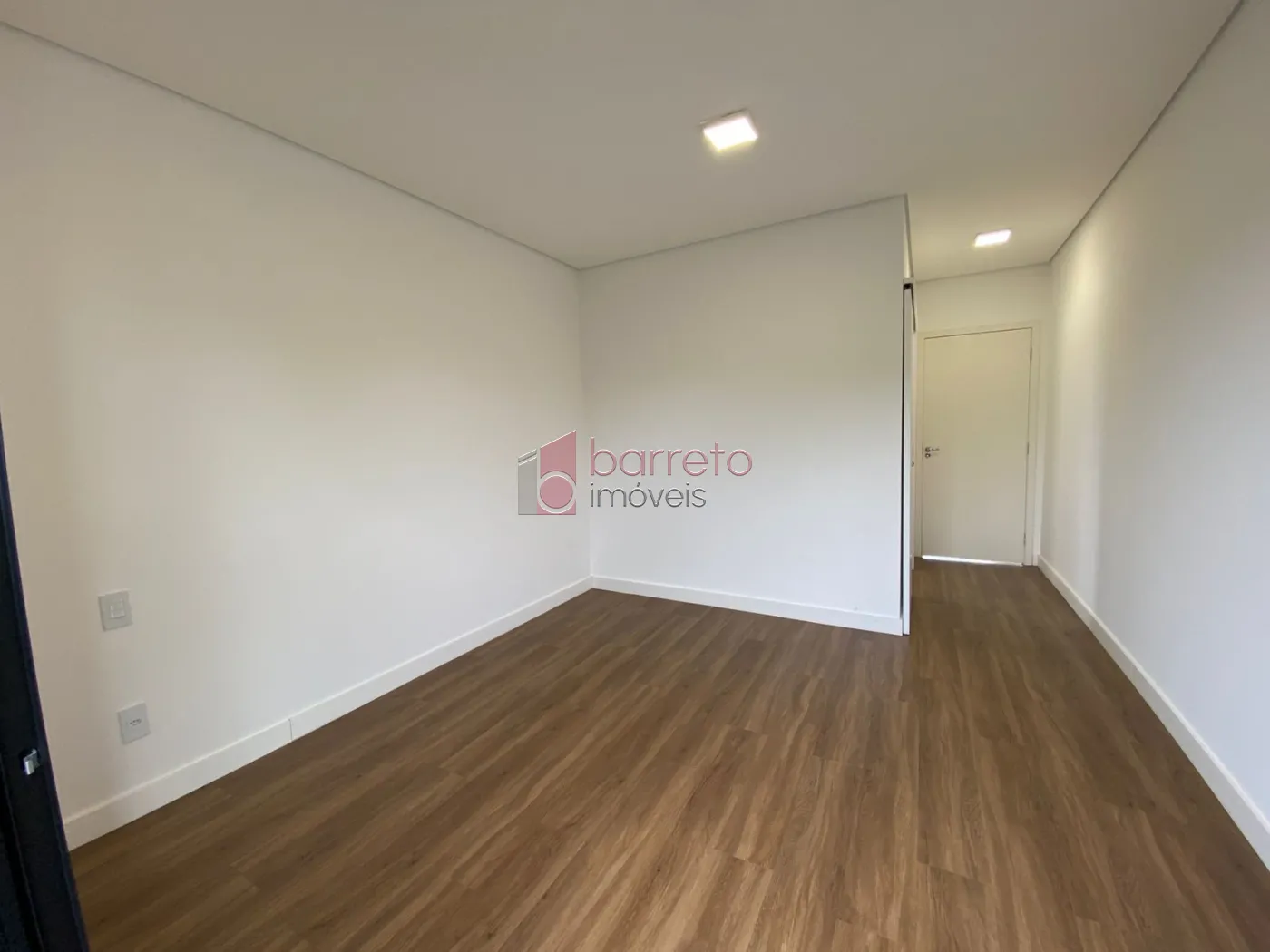 CASA DE ALTO PADRÃO À VENDA NO CONDOMÍNIO BELLA VITTÁ – JUNDIAÍ/SP