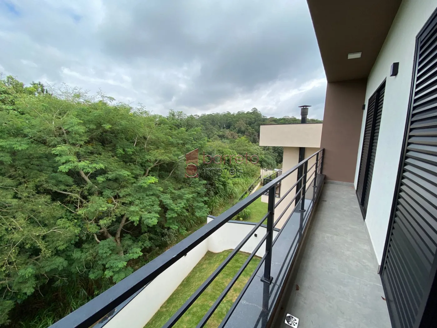 CASA DE ALTO PADRÃO À VENDA NO CONDOMÍNIO BELLA VITTÁ – JUNDIAÍ/SP