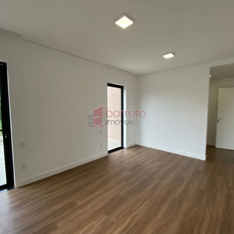 CASA DE ALTO PADRÃO À VENDA NO CONDOMÍNIO BELLA VITTÁ – JUNDIAÍ/SP