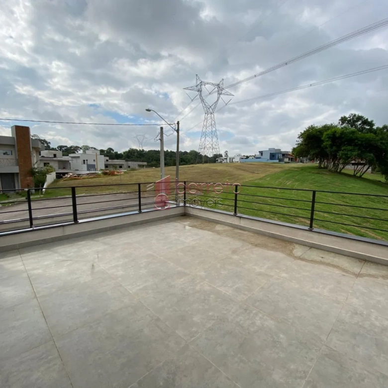 CASA DE ALTO PADRÃO À VENDA NO CONDOMÍNIO BELLA VITTÁ – JUNDIAÍ/SP