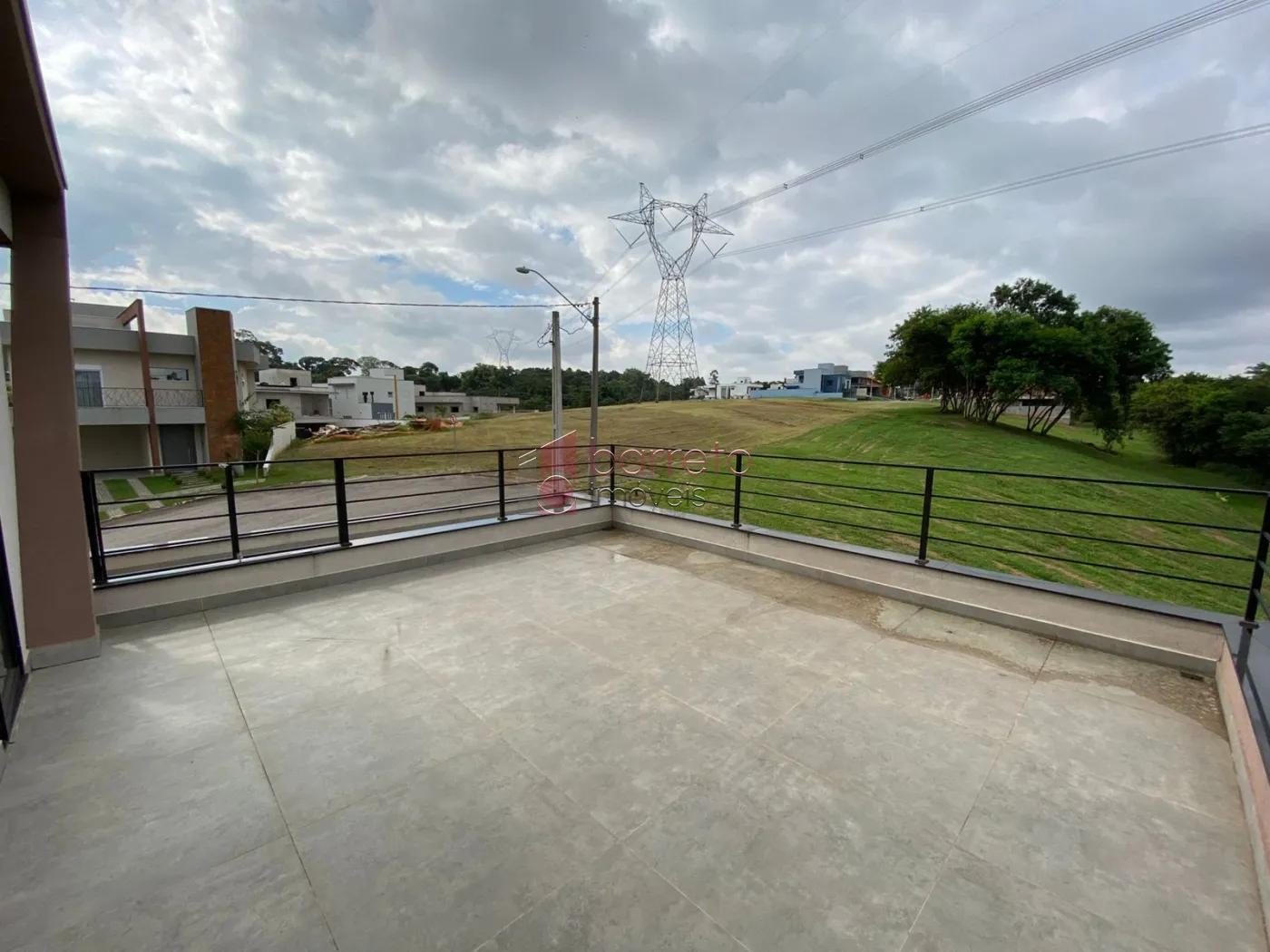 CASA DE ALTO PADRÃO À VENDA NO CONDOMÍNIO BELLA VITTÁ – JUNDIAÍ/SP