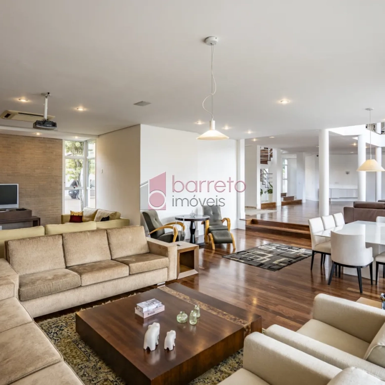 CASA ALTO PADRÃO PARA VENDA NO CONDOMINÍO FERRARI – JUNDIAÍ/SP