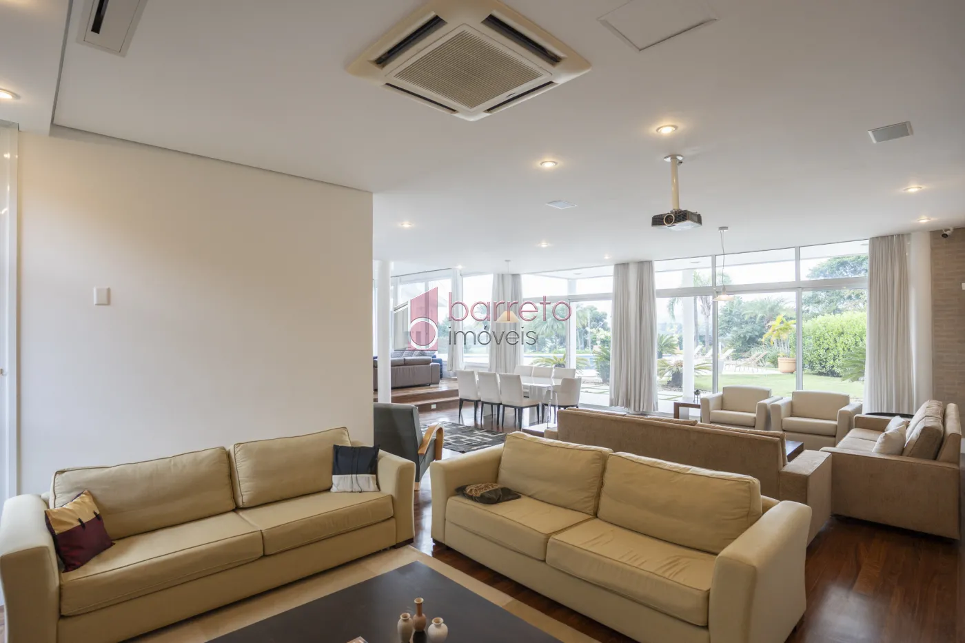 CASA ALTO PADRÃO PARA VENDA NO CONDOMINÍO FERRARI – JUNDIAÍ/SP