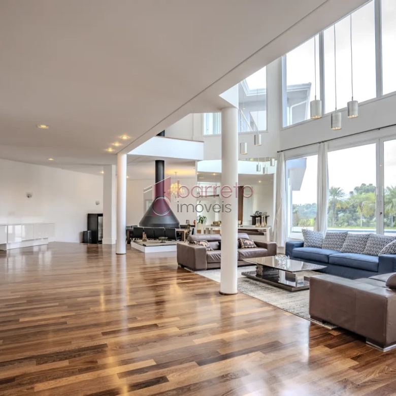 CASA ALTO PADRÃO PARA VENDA NO CONDOMINÍO FERRARI – JUNDIAÍ/SP