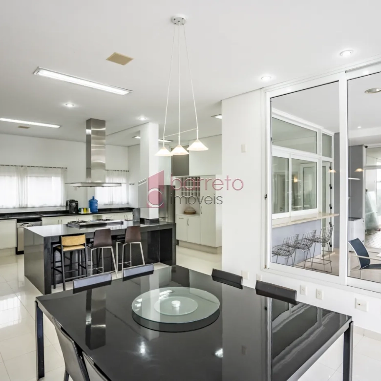 CASA ALTO PADRÃO PARA VENDA NO CONDOMINÍO FERRARI – JUNDIAÍ/SP