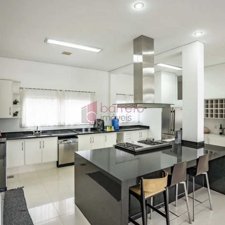 CASA ALTO PADRÃO PARA VENDA NO CONDOMINÍO FERRARI – JUNDIAÍ/SP