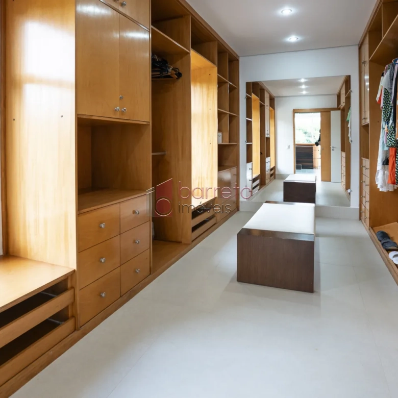 CASA ALTO PADRÃO PARA VENDA NO CONDOMINÍO FERRARI – JUNDIAÍ/SP