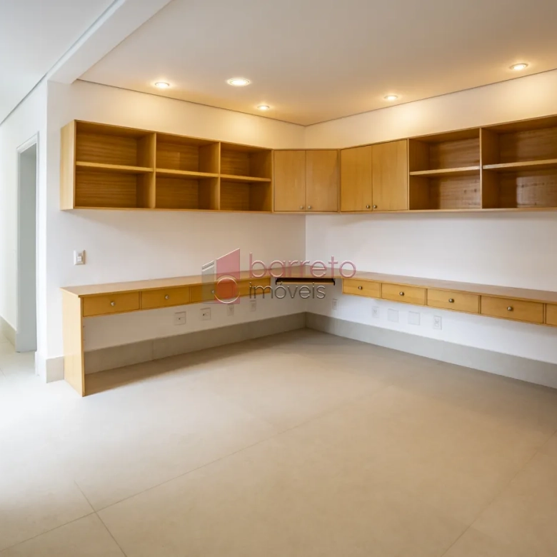 CASA ALTO PADRÃO PARA VENDA NO CONDOMINÍO FERRARI – JUNDIAÍ/SP