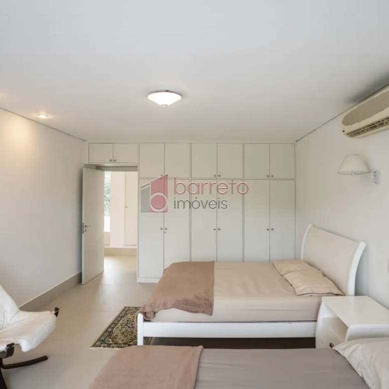 CASA ALTO PADRÃO PARA VENDA NO CONDOMINÍO FERRARI – JUNDIAÍ/SP