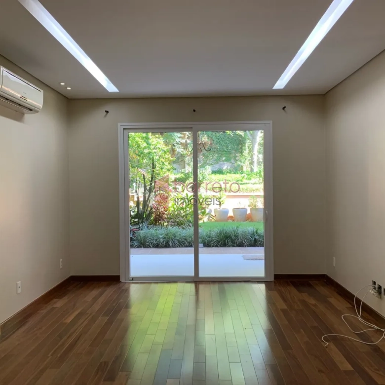 CASA ALTO PADRÃO PARA VENDA E LOCAÇÃO NO CONDOMÍNIO FERRARI – BAIRRO MALOTA – JUNDIAÍ/SP