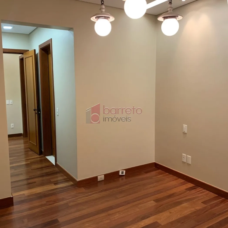 CASA ALTO PADRÃO PARA VENDA E LOCAÇÃO NO CONDOMÍNIO FERRARI – BAIRRO MALOTA – JUNDIAÍ/SP