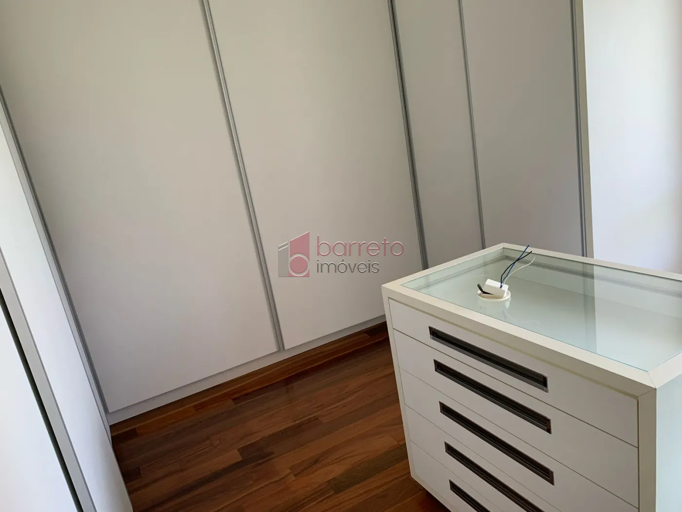 CASA ALTO PADRÃO PARA VENDA E LOCAÇÃO NO CONDOMÍNIO FERRARI – BAIRRO MALOTA – JUNDIAÍ/SP