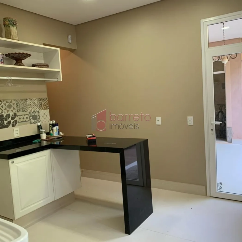 CASA ALTO PADRÃO PARA VENDA E LOCAÇÃO NO CONDOMÍNIO FERRARI – BAIRRO MALOTA – JUNDIAÍ/SP