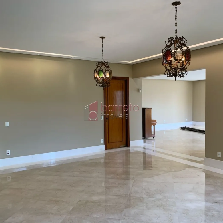 CASA ALTO PADRÃO PARA VENDA E LOCAÇÃO NO CONDOMÍNIO FERRARI – BAIRRO MALOTA – JUNDIAÍ/SP