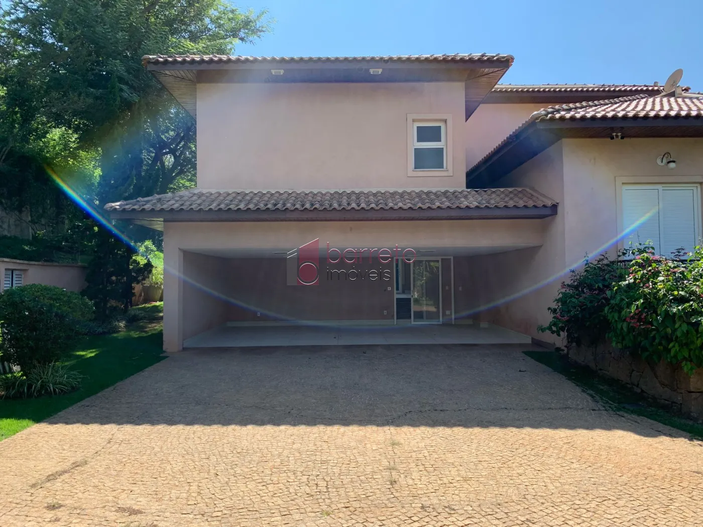 CASA ALTO PADRÃO PARA VENDA E LOCAÇÃO NO CONDOMÍNIO FERRARI – BAIRRO MALOTA – JUNDIAÍ/SP