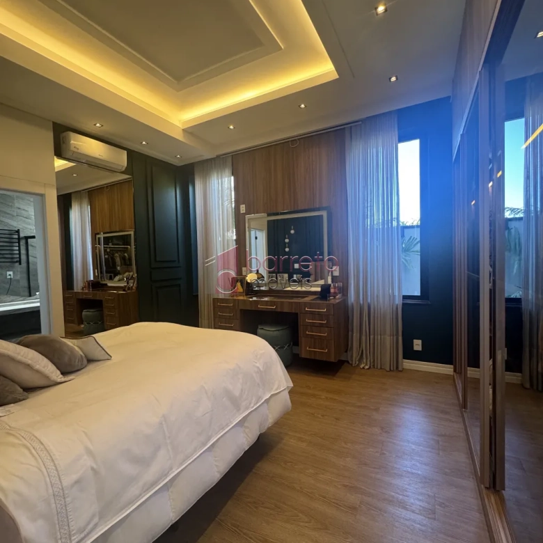 CASA À VENDA – 03 QUARTOS – RESERVA MARAJOARA – JUNDIAÍ/SP