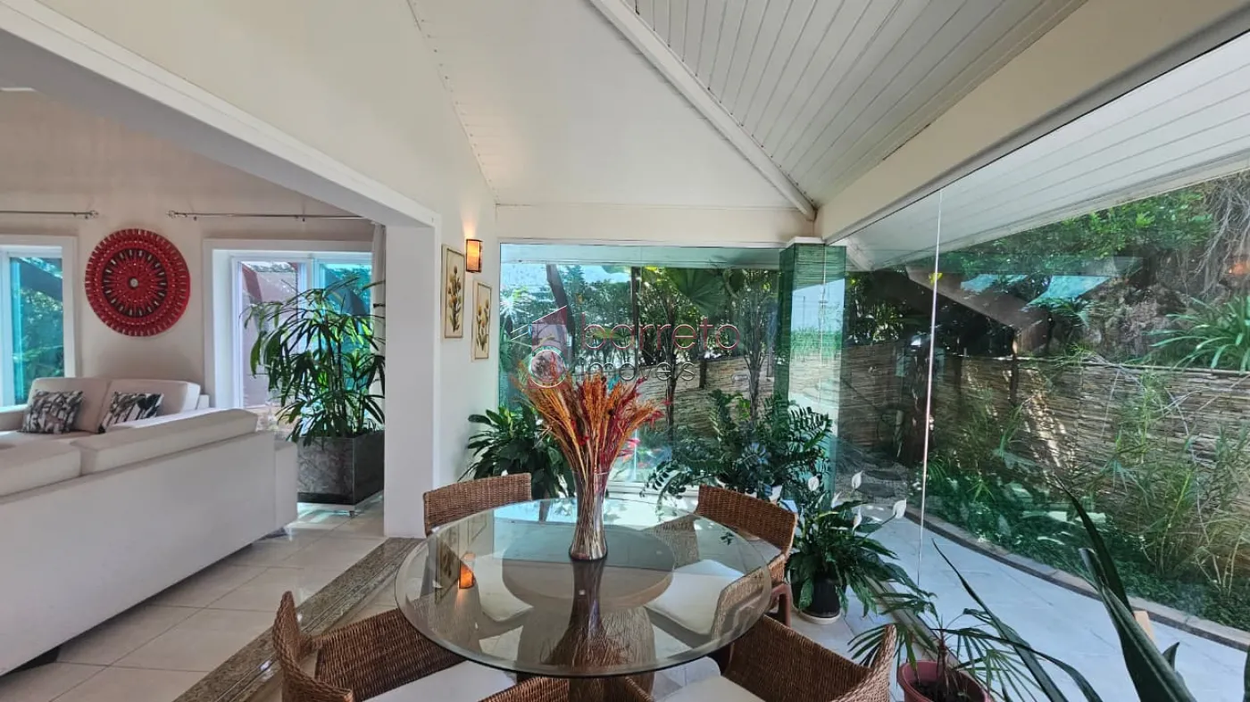 CASA À VENDA NO CONDOMÍNIO TERRAS DE SÃO CARLOS EM JUNDIAÍ/SP