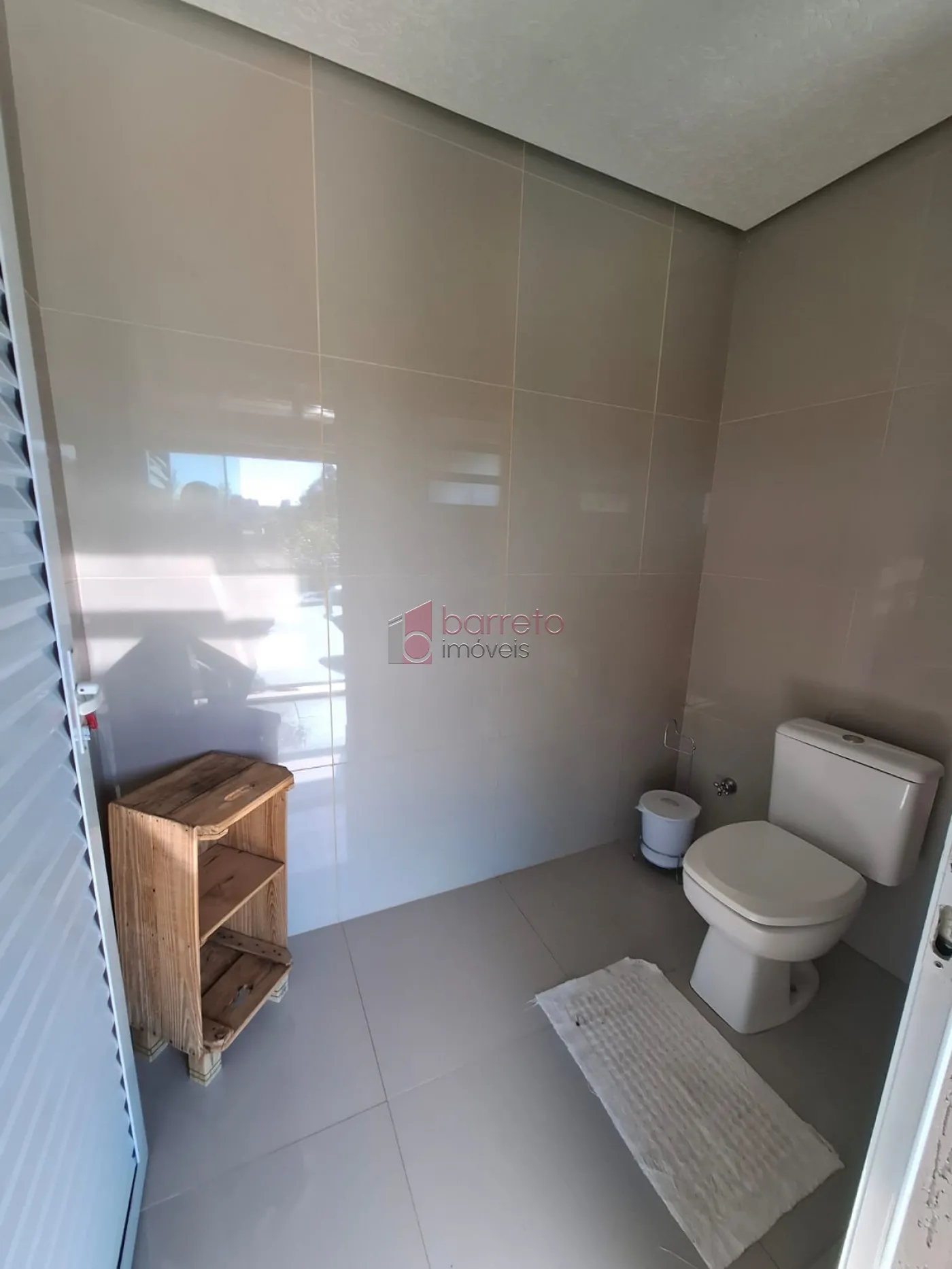 CASA DE ALTO PADRÃO À VENDA NO CONDOMÍNIO VIVENDAS DO JAPI EM JUNDIAÍ/SP