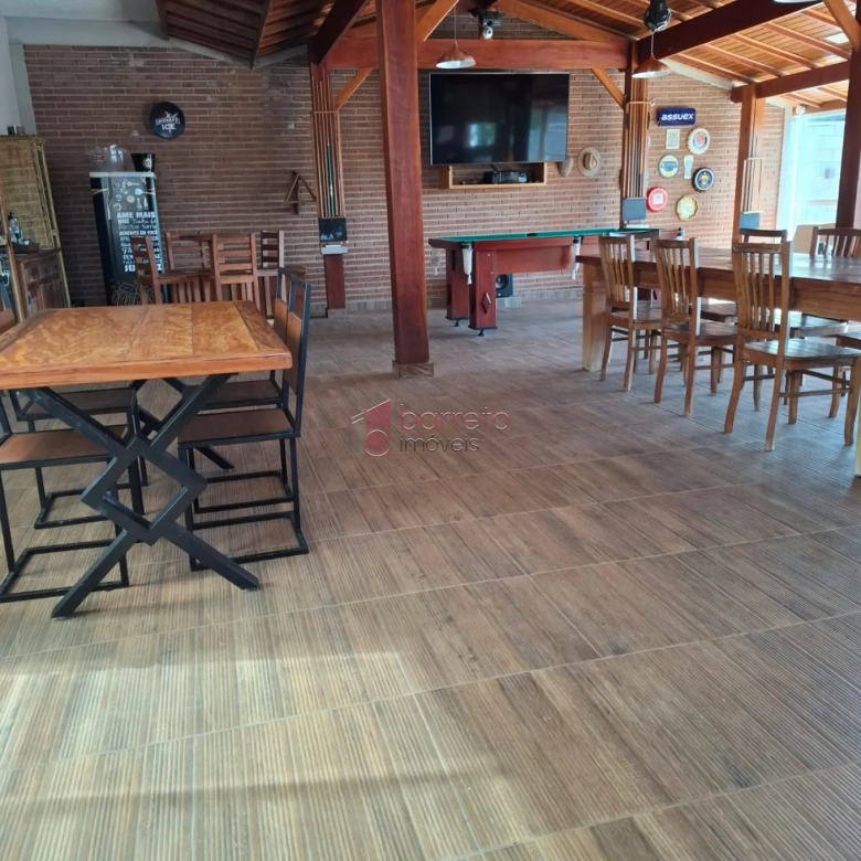 CASA DE ALTO PADRÃO À VENDA NO CONDOMÍNIO VIVENDAS DO JAPI EM JUNDIAÍ/SP