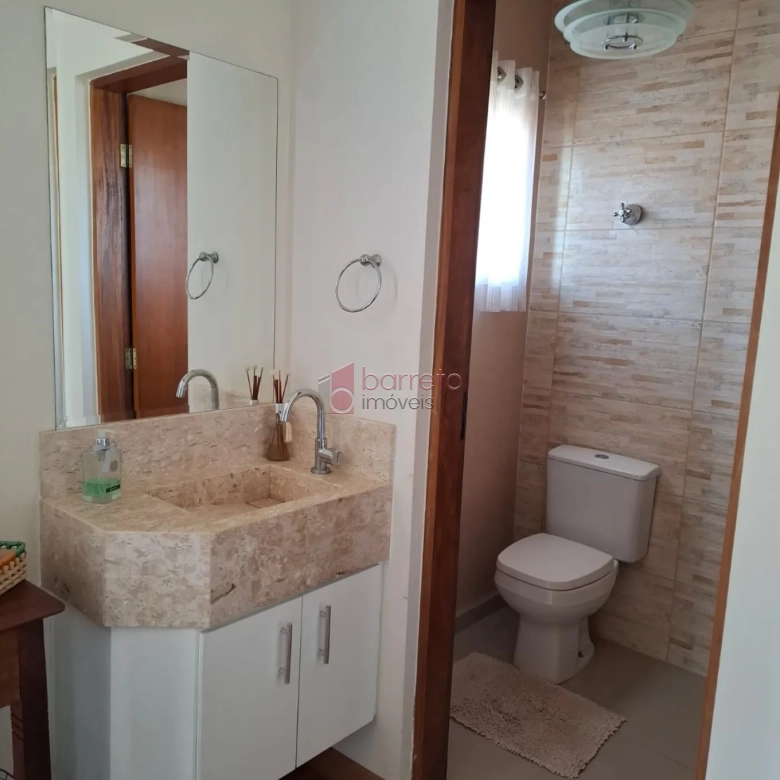 CASA DE ALTO PADRÃO À VENDA NO CONDOMÍNIO VIVENDAS DO JAPI EM JUNDIAÍ/SP