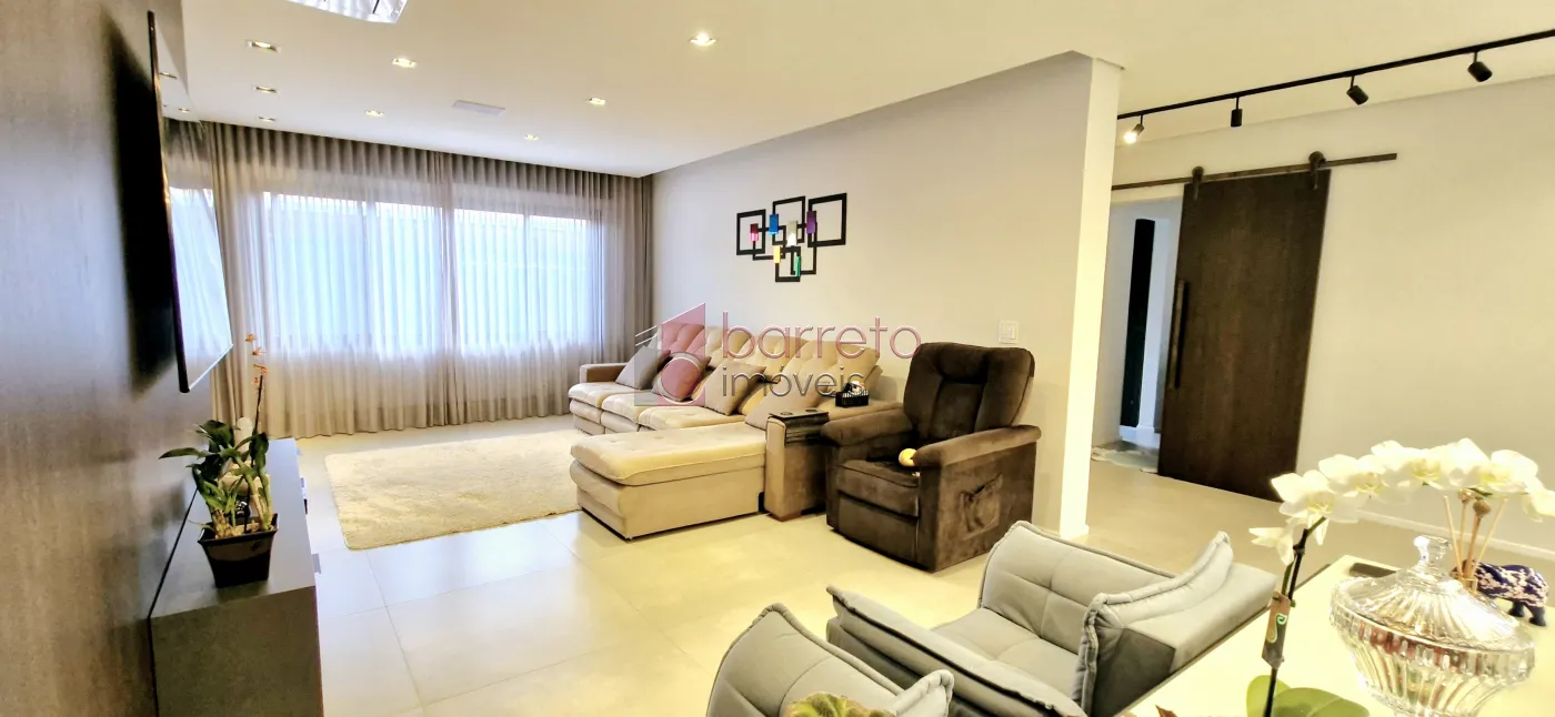 CASA TÉRREA ALTO PADRÃO À VENDA NO CONDOMÍNIO TEREZA CRISTINA – BAIRRO MEDEIROS – JUNDIAÍ/SP