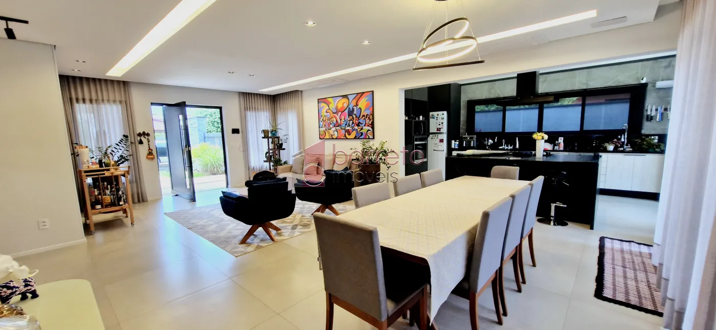 CASA TÉRREA ALTO PADRÃO À VENDA NO CONDOMÍNIO TEREZA CRISTINA – BAIRRO MEDEIROS – JUNDIAÍ/SP